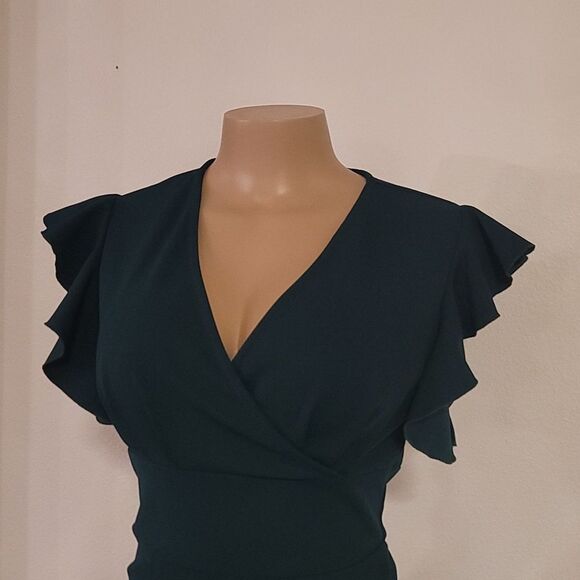 BRAND NEW KNITEE V-NECK RUFFLED ASYMMETRICAL MINI DRESS G1 - Picture 4 of 13